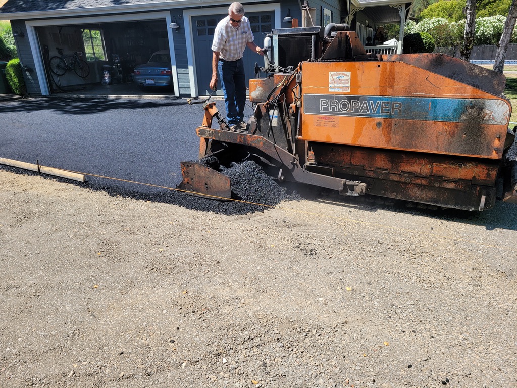 Thornton Paving crew paving a residential driveway